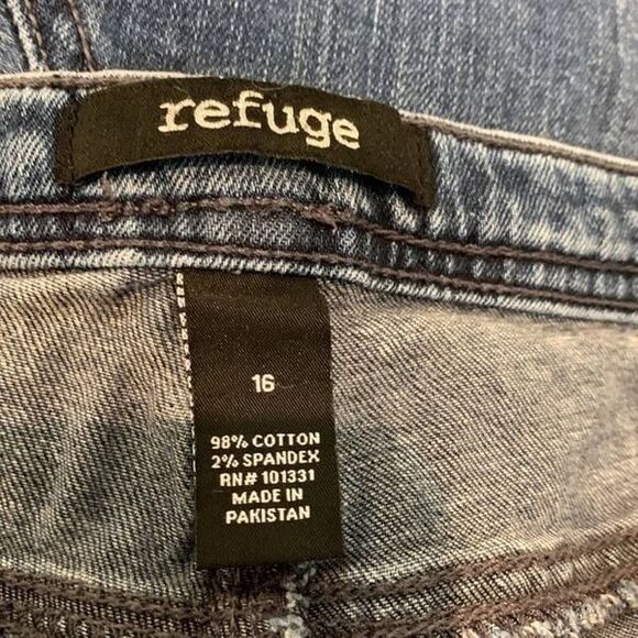 Refuge 5 button jeans size 16 - Picture 3 of 6